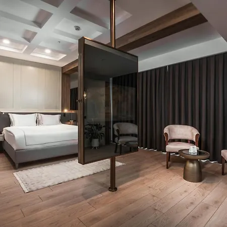 Hotel Renex 5*