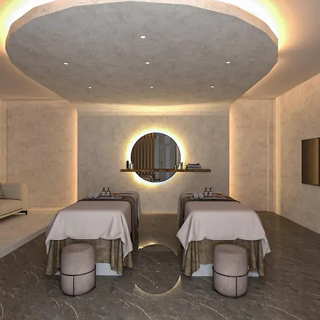 Hotel Renex 5*