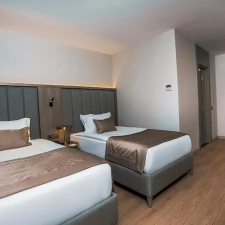 Renex Otel 5*